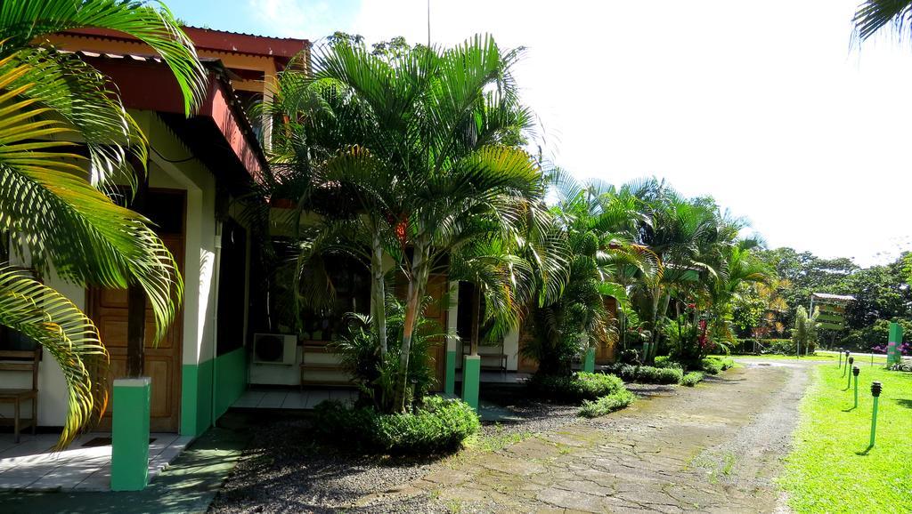 Hotel Befox Adventure La Fortuna Exterior foto
